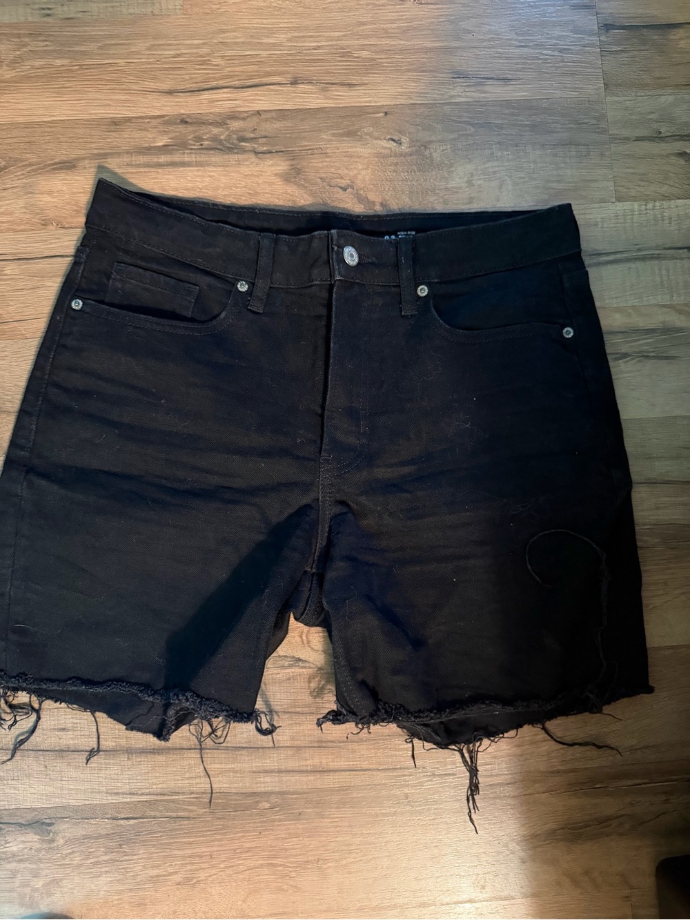 Women’s Black Raw-Hem Denim Cutoff Shorts